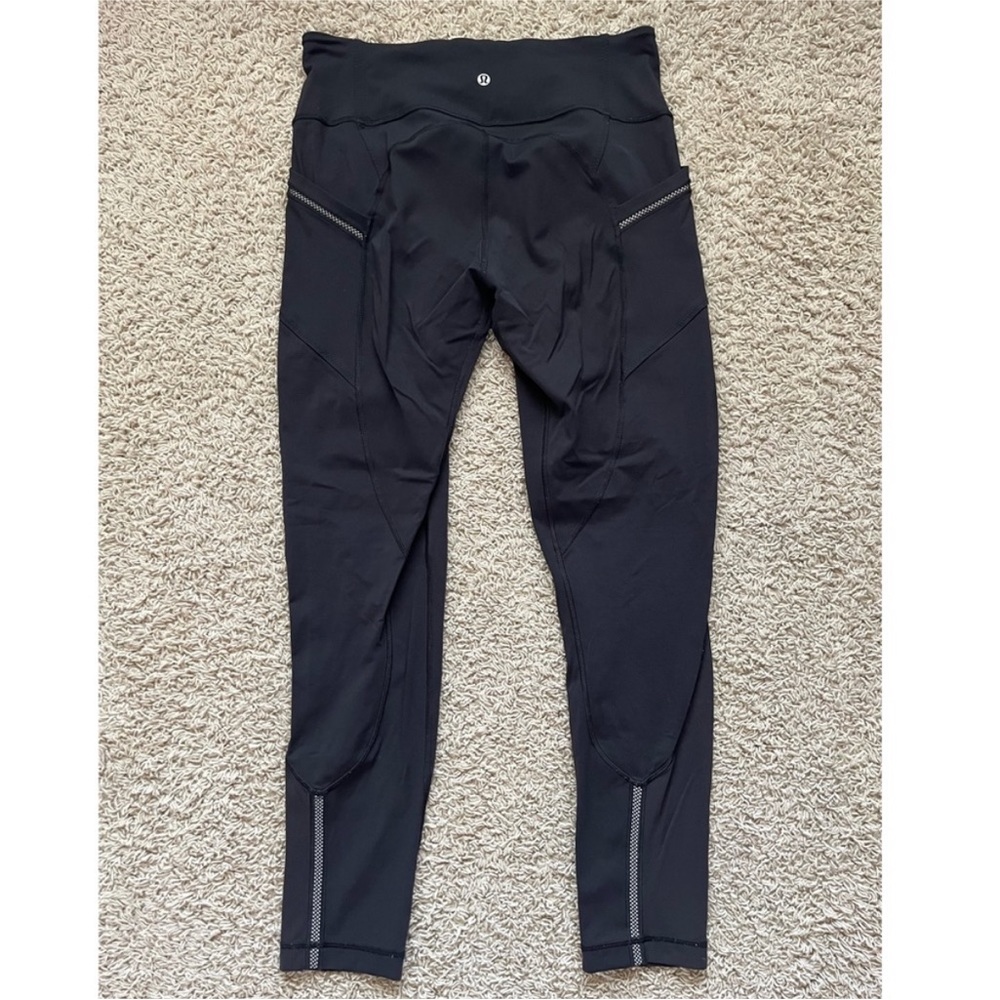Lululemon leggings with pockets!! 28” inseam size 12